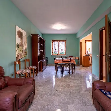 3 Bedroom Awesome Home In Scurcola Marsicana Exterior photo
