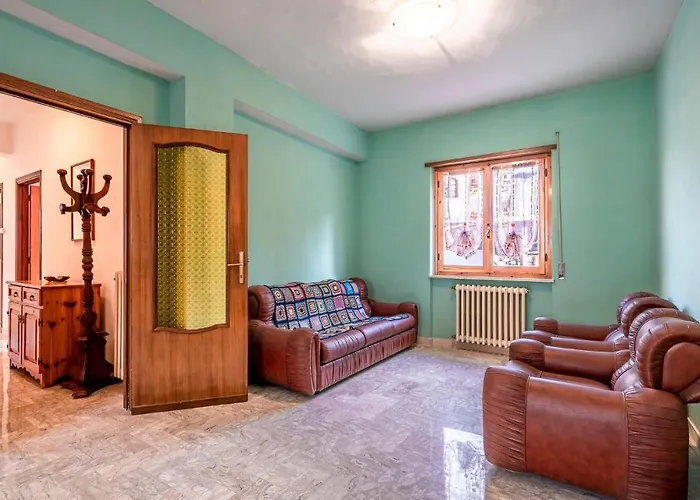 3 Bedroom Awesome Home In Scurcola Marsicana